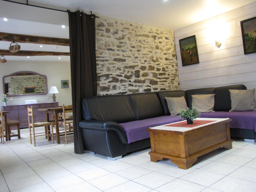L'Ecurie Hotel La Pommeraye  Екстериор снимка